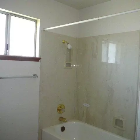 1836 E Laurel Ave, Visalia, CA 93292 photo 14