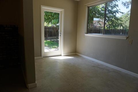 344 Evergreen Ave, Visalia, CA 93277 photo 20