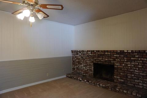 344 Evergreen Ave, Visalia, CA 93277 photo 18