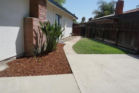 344 Evergreen Ave, Visalia, CA 93277 photo 28