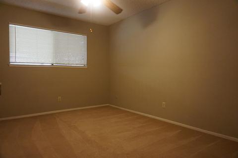344 Evergreen Ave, Visalia, CA 93277 photo 25