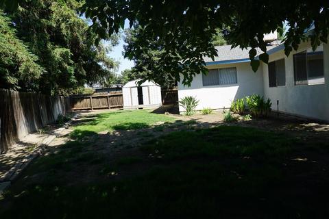 344 Evergreen Ave, Visalia, CA 93277 photo 30