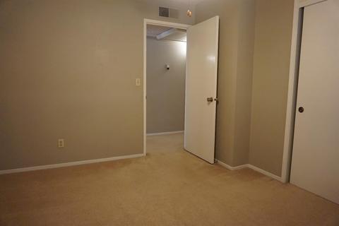 344 Evergreen Ave, Visalia, CA 93277 photo 26
