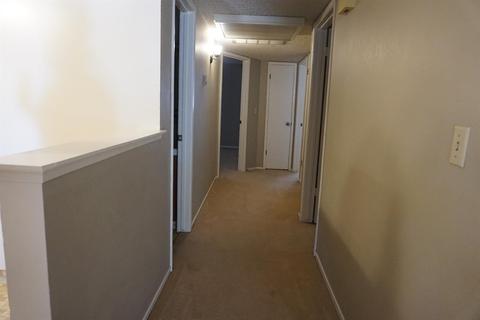 344 Evergreen Ave, Visalia, CA 93277 photo 13