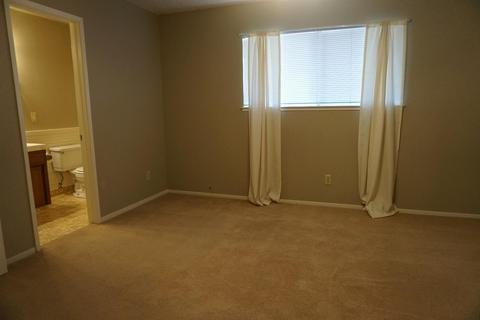 344 Evergreen Ave, Visalia, CA 93277 photo 24