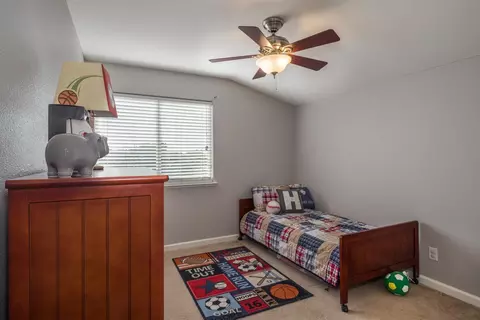 3211 Serena Ave, Clovis, CA 93619 photo 9