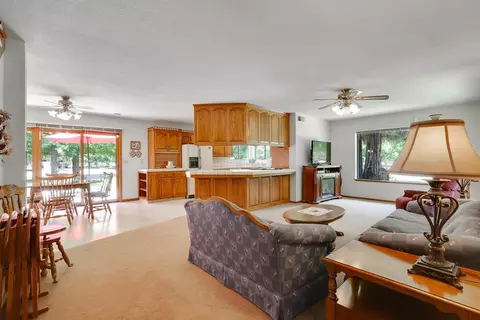 15742 Avenue 320, Ivanhoe, CA 93235 photo 19