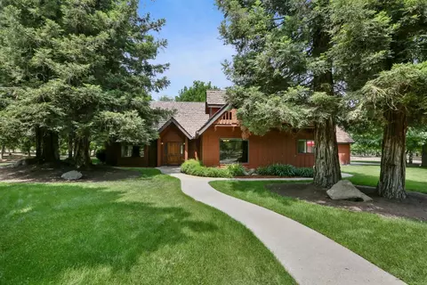 15742 Avenue 320, Ivanhoe, CA 93235 photo 2