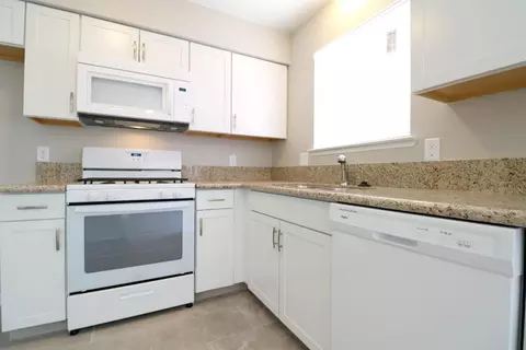 1400 E Laurel Ave, Tulare, CA 93274 photo 7