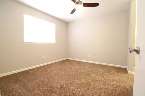1400 E Laurel Ave, Tulare, CA 93274 photo 10