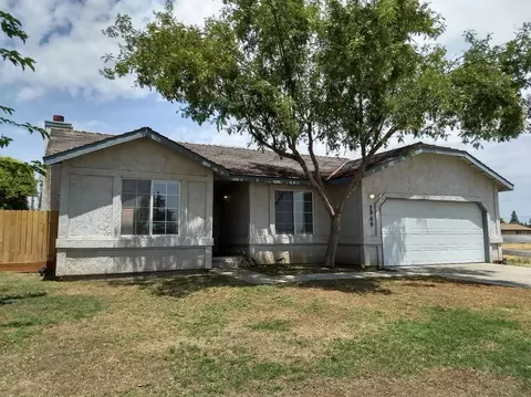 2040 E Pershing Ave, Visalia, CA 93292 photo 1