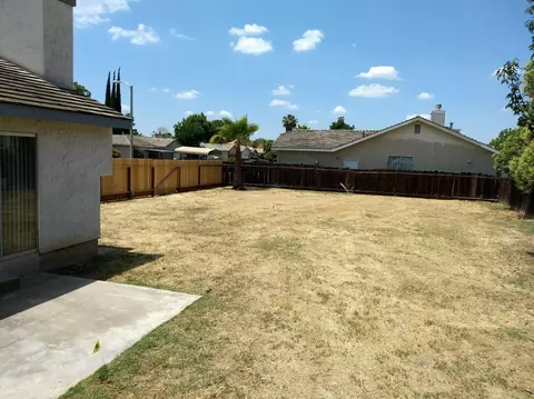 2040 E Pershing Ave, Visalia, CA 93292 photo 7