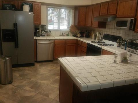 120 Devon Dr, Lemoore, CA 93245 photo 3