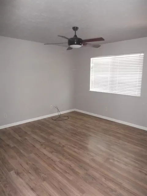 501 E Prospect Ave, Exeter, CA 93221 photo 4