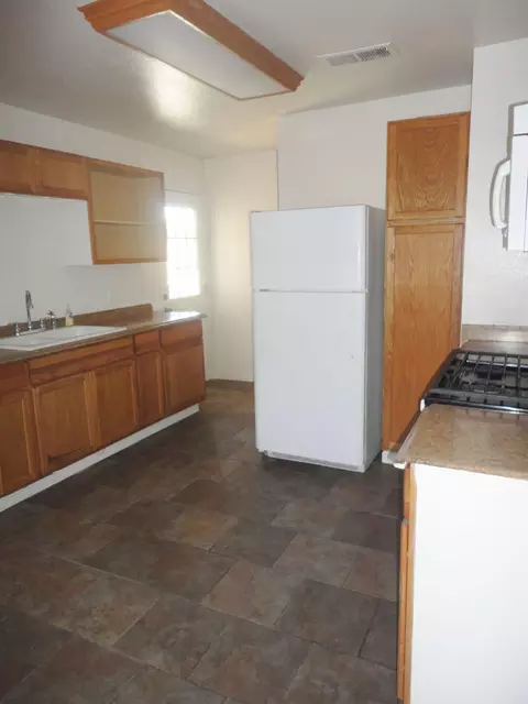 501 E Prospect Ave, Exeter, CA 93221 photo 6