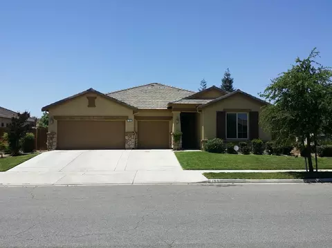 155 Hampton St, Tulare, CA 93274 photo 1