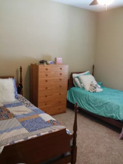 155 Hampton St, Tulare, CA 93274 photo 12