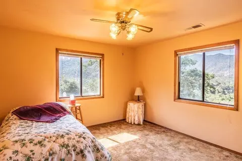 44115 Dinely Dr, Three Rivers, CA 93271 photo 6