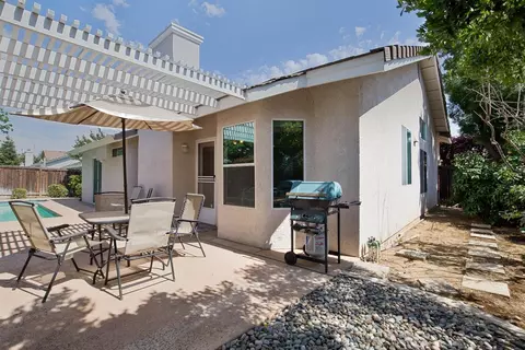 2671 Dennis Ave, Clovis, CA 93611 photo 32