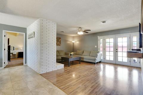 127 Faun Pl, Lemoore, CA 93245 photo 6