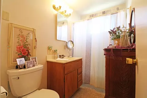 1587 E Sequoia Ave, Tulare, CA 93274 photo 14