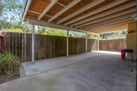 1324 E Sunnyview Ave, Visalia, CA 93292 photo 21