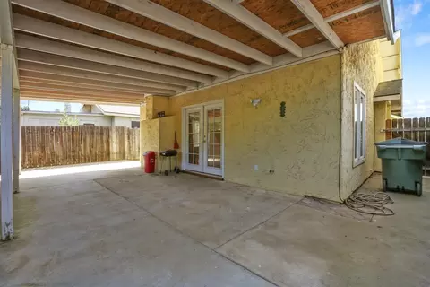 1324 E Sunnyview Ave, Visalia, CA 93292 photo 23