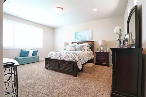 544 Hampton St, Tulare, CA 93274 photo 25