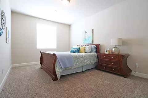 544 Hampton St, Tulare, CA 93274 photo 17