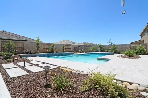 544 Hampton St, Tulare, CA 93274 photo 38