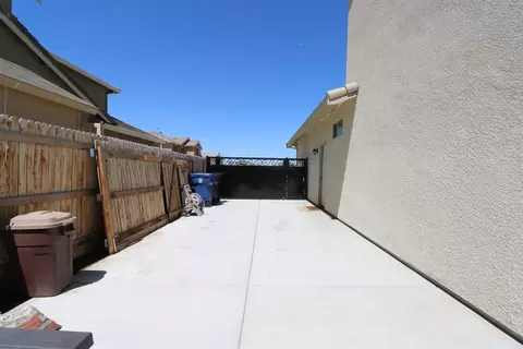 544 Hampton St, Tulare, CA 93274 photo 40