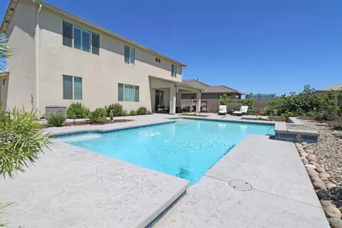 544 Hampton St, Tulare, CA 93274 photo 32