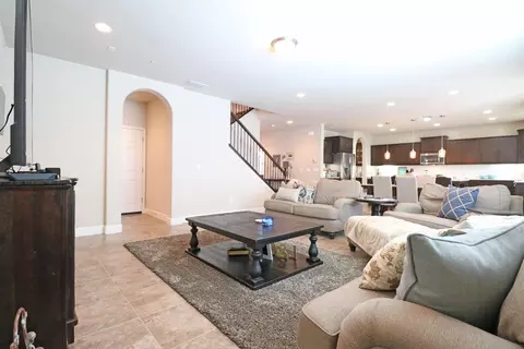544 Hampton St, Tulare, CA 93274 photo 14
