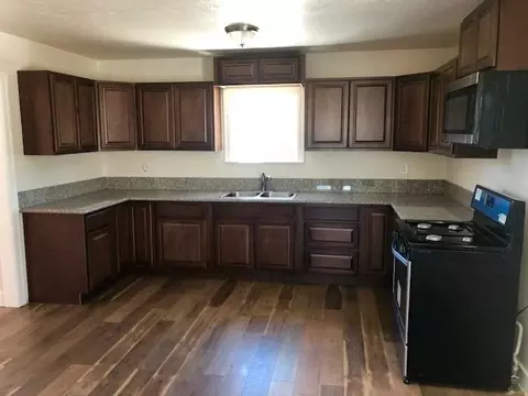 1528 Wigdal, Corcoran, CA 93212 photo 3