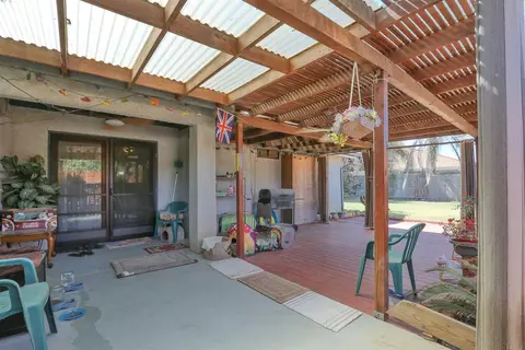 942 Willowood Ct, Hanford, CA 93230 photo 22