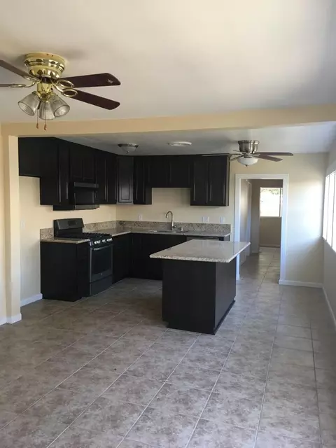 235 N C St, Exeter, CA 93221 photo 6