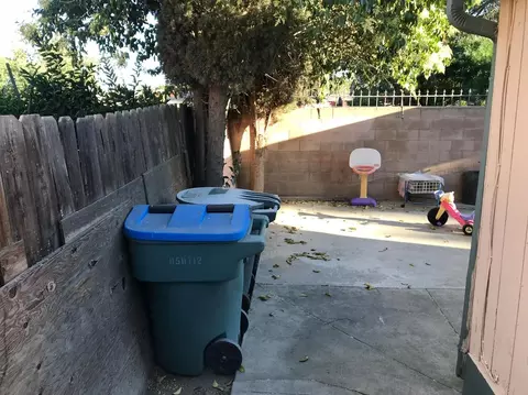 225 E Prospect Ave, Visalia, CA 93291 photo 5