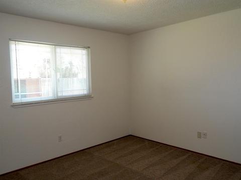 864 Banyan Dr, Lemoore, CA 93245 photo 24
