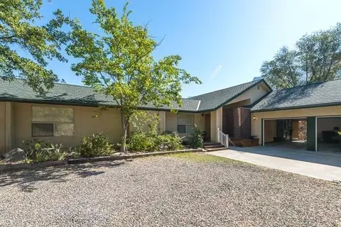 44255 Sierra Dr, Three Rivers, CA 93271 photo 6