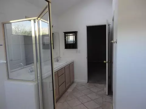3675 W Judy Ave, Clovis, CA 93612 photo 27