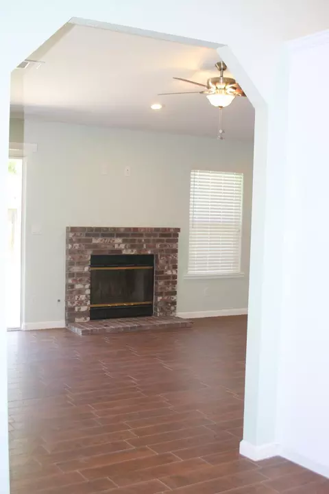 710 Marin Dr, Lemoore, CA 93245 photo 15