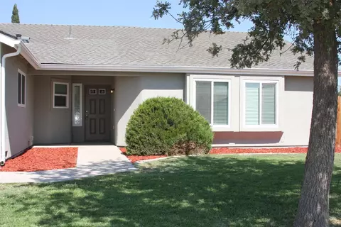 710 Marin Dr, Lemoore, CA 93245 photo 4