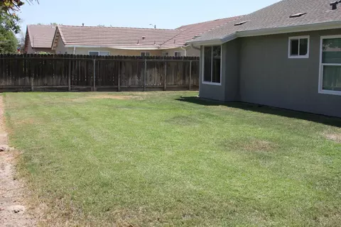 710 Marin Dr, Lemoore, CA 93245 photo 28