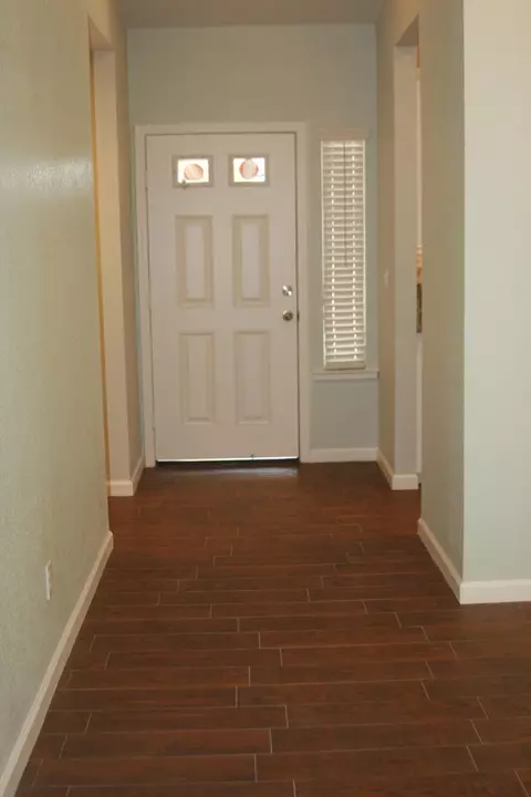 710 Marin Dr, Lemoore, CA 93245 photo 5