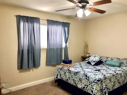 911 S Maple St, Pixley, CA 93256 photo 9