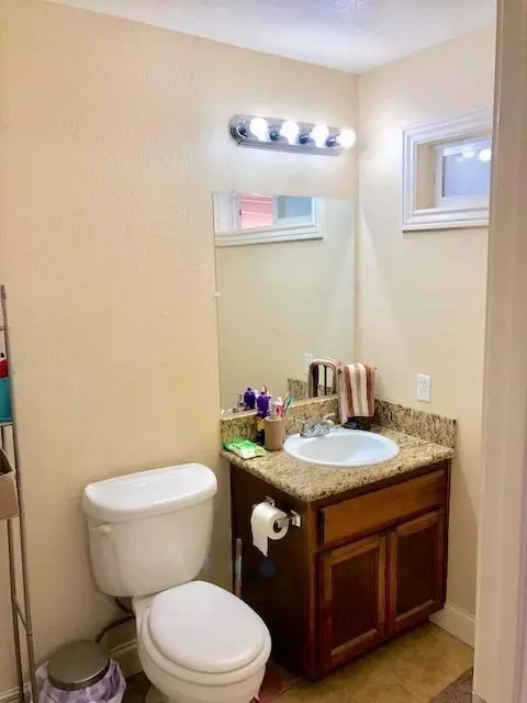 911 S Maple St, Pixley, CA 93256 photo 10