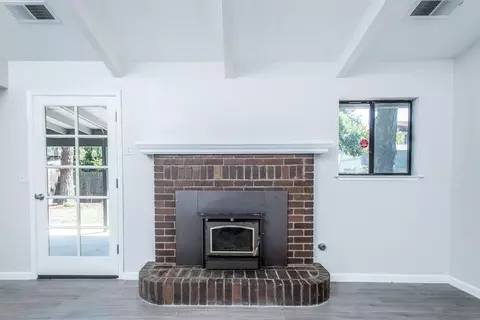 2021 E Harvard Ct, Visalia, CA 93292 photo 13