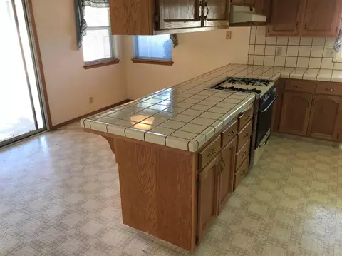 3550 E Roosevelt Ave, Visalia, CA 93292 photo 10