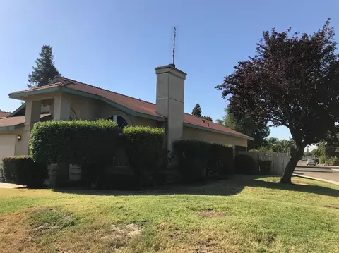 3550 E Roosevelt Ave, Visalia, CA 93292 photo 3