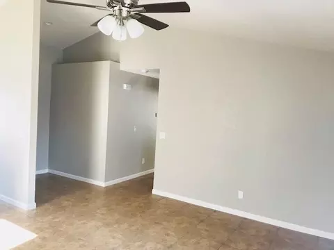 1836 E Douglas Ave, Visalia, CA 93292 photo 8